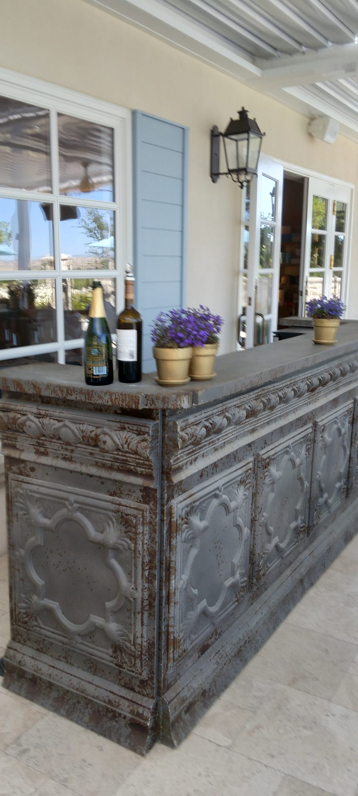 Paris Valley Road Estate Winery outdoor bar