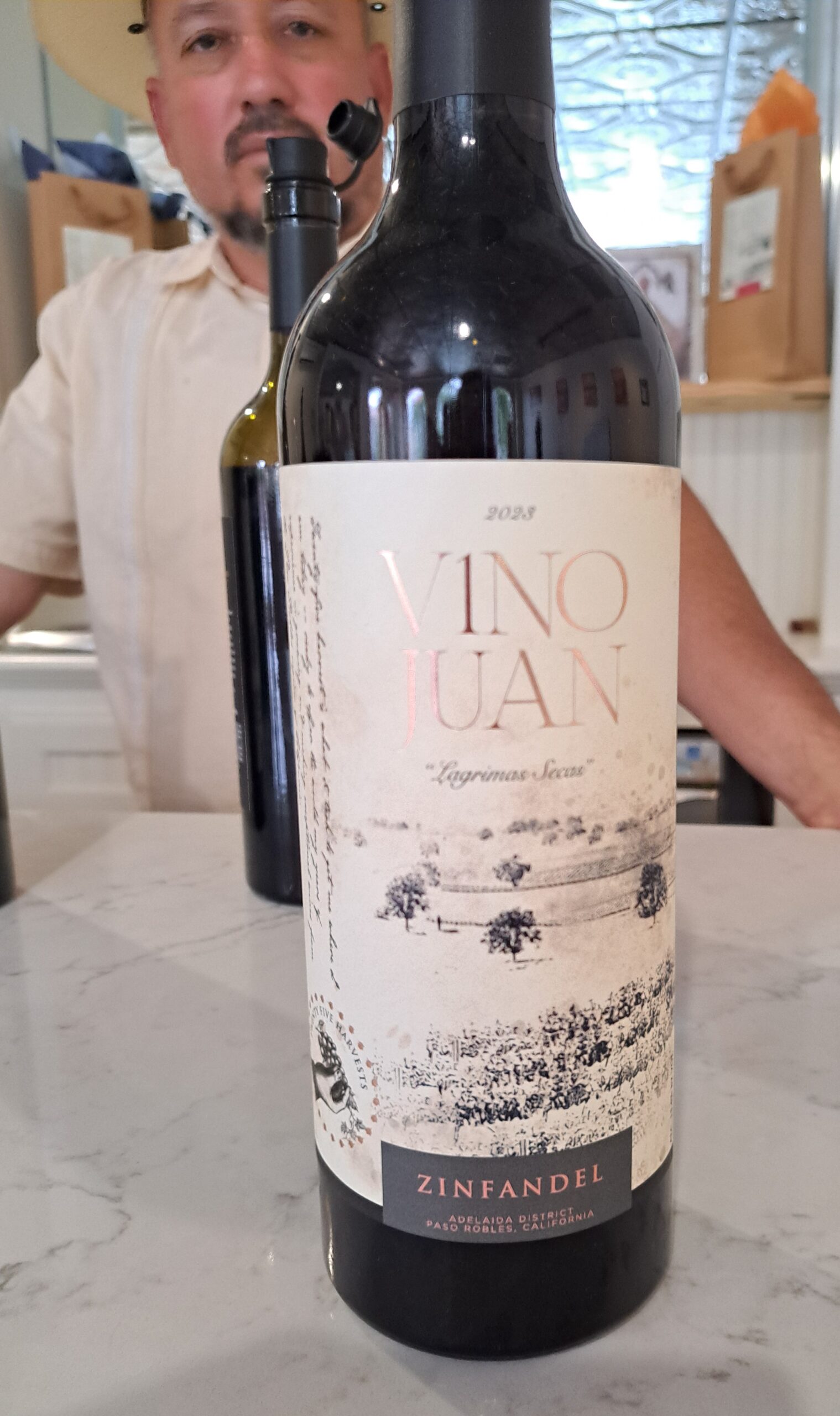 vino juan labels